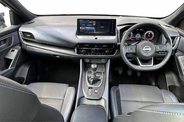 Nissan Qashqai 1.3 DiG-T MH Tekna 5dr