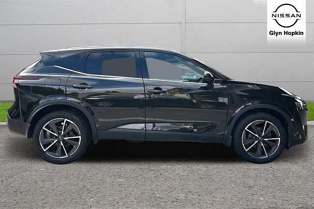 Nissan Qashqai 1.3 DiG-T MH Tekna 5dr