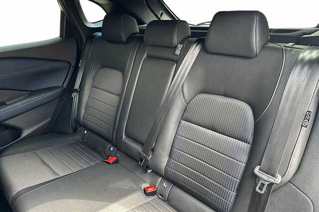 Nissan Qashqai 1.3 DiG-T MH Tekna 5dr