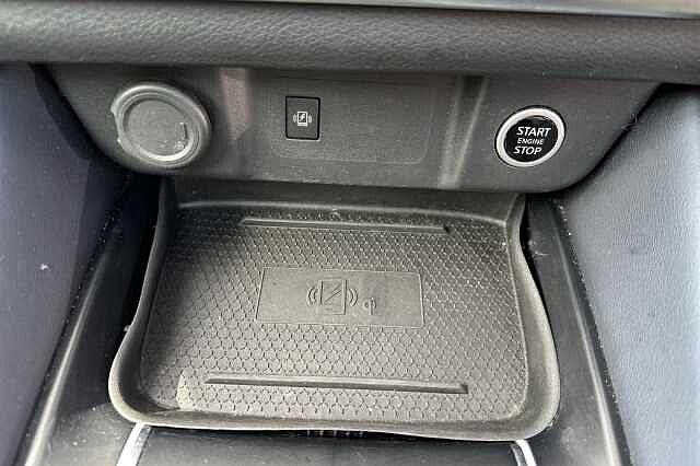 Nissan Qashqai 1.3 DiG-T MH Tekna 5dr