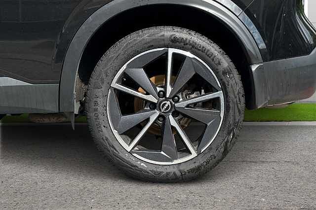 Nissan Qashqai 1.3 DiG-T MH Tekna 5dr
