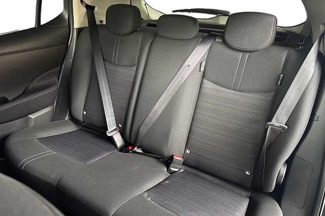 Nissan LEAF 110kW N-Connecta 39kWh 5dr Auto