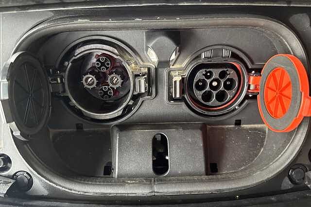 Nissan LEAF 110kW N-Connecta 39kWh 5dr Auto