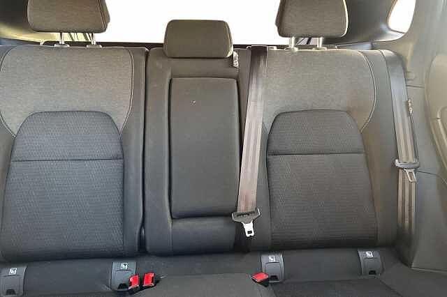 Nissan Qashqai 1.3 DiG-T MH 158 N-Connecta 5dr Xtronic