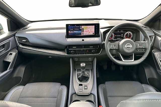 Nissan Qashqai 1.3 DiG-T MH Tekna 5dr