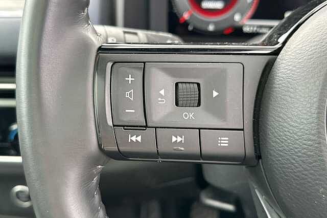 Nissan Qashqai 1.3 DiG-T MH Tekna 5dr