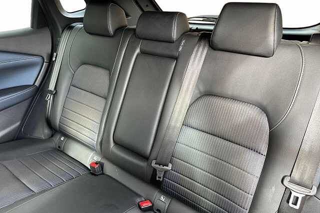 Nissan Qashqai 1.3 DiG-T MH Tekna 5dr