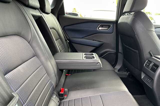 Nissan Qashqai 1.3 DiG-T MH Tekna 5dr