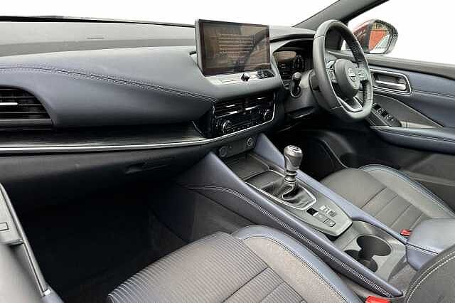 Nissan Qashqai 1.3 DiG-T MH Tekna 5dr