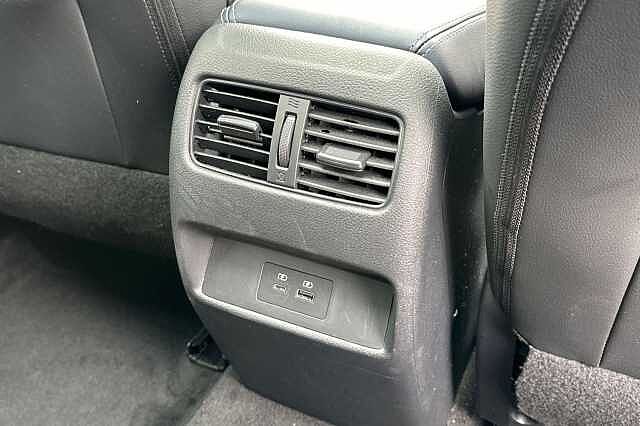 Nissan Qashqai 1.3 DiG-T MH Tekna 5dr