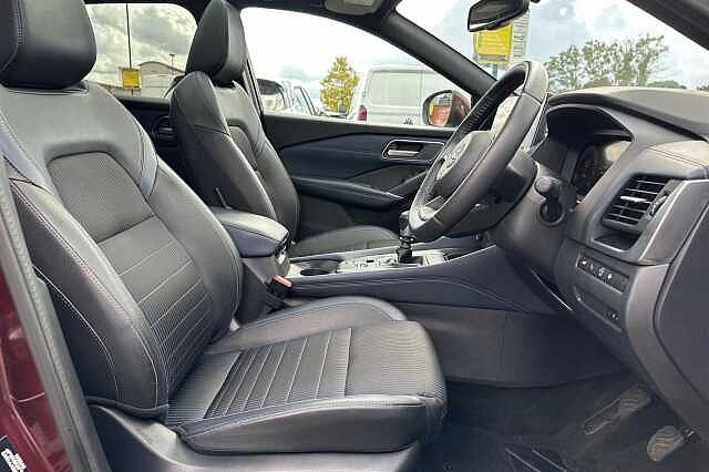 Nissan Qashqai 1.3 DiG-T MH Tekna 5dr