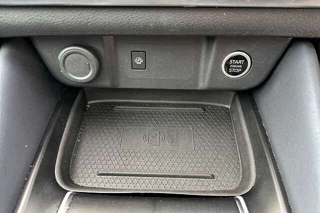 Nissan Qashqai 1.3 DiG-T MH Tekna 5dr