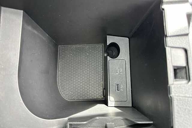 Nissan Qashqai 1.3 DiG-T MH Tekna 5dr