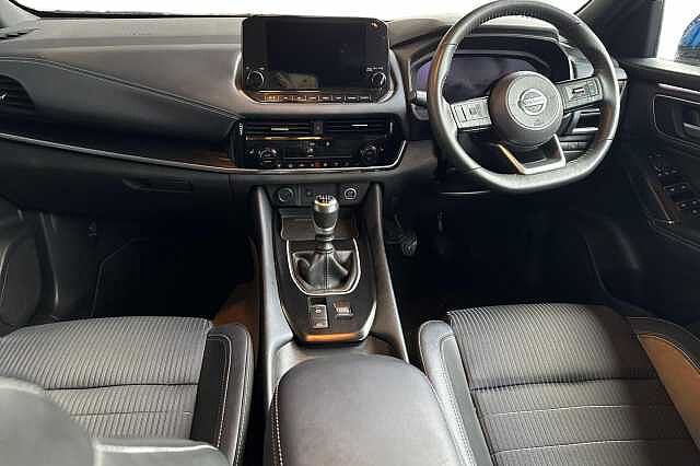 Nissan Qashqai 1.3 DiG-T MH Tekna 5dr