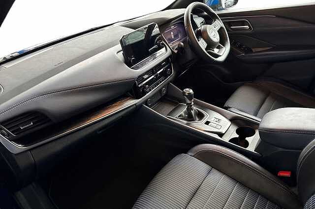 Nissan Qashqai 1.3 DiG-T MH Tekna 5dr