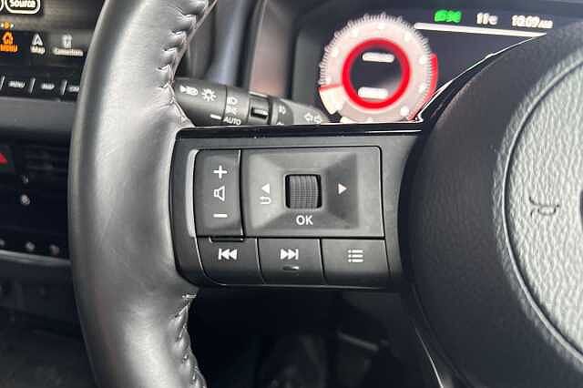 Nissan Qashqai 1.3 DiG-T MH Tekna 5dr