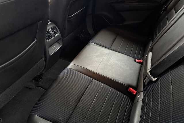 Nissan Qashqai 1.3 DiG-T MH Tekna 5dr