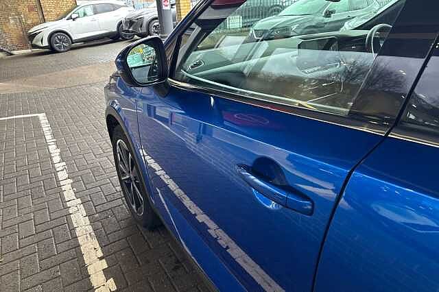 Nissan Qashqai 1.3 DiG-T MH Tekna 5dr