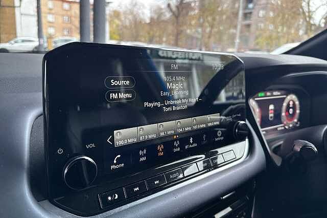 Nissan Qashqai 1.3 DiG-T MH Tekna 5dr