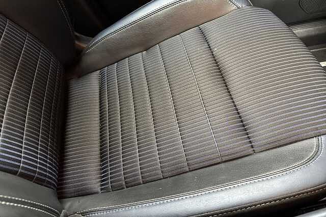 Nissan Qashqai 1.3 DiG-T MH Tekna 5dr