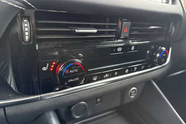 Nissan Qashqai 1.3 DiG-T MH Tekna 5dr