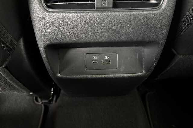 Nissan Qashqai 1.3 DiG-T MH Tekna 5dr