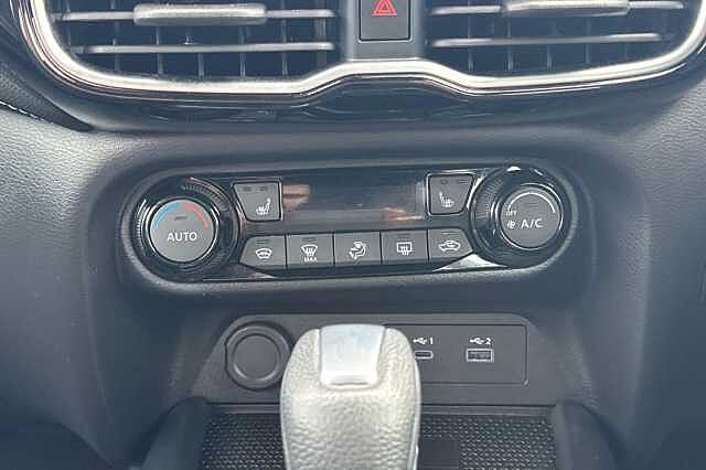 Nissan Juke 1.0 DiG-T Tekna 5dr DCT