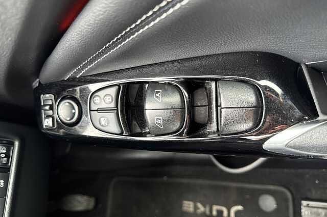 Nissan Juke 1.0 DiG-T Tekna 5dr DCT