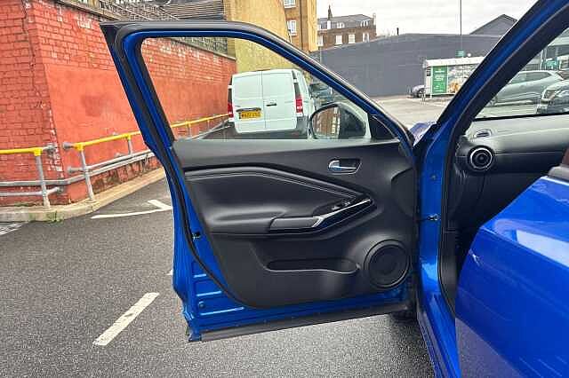 Nissan Juke 1.0 DiG-T Tekna 5dr DCT