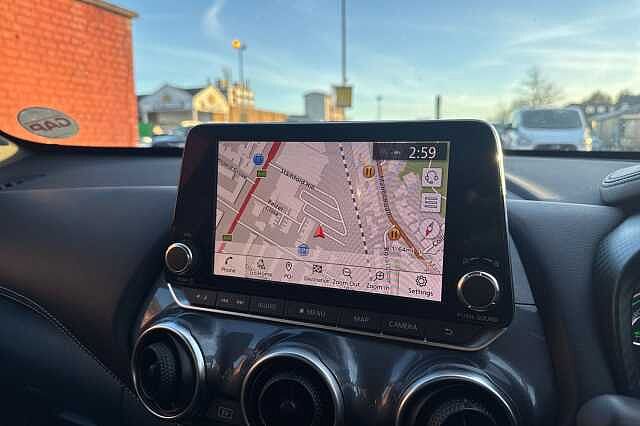 Nissan Juke 1.6 Hybrid Tekna 5dr Auto