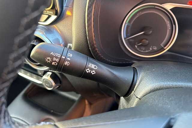 Nissan Juke 1.6 Hybrid Tekna 5dr Auto