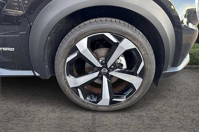 Nissan Juke 1.6 Hybrid Tekna 5dr Auto