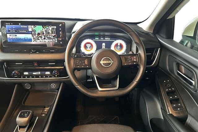 Nissan Qashqai 1.3 DiG-T MH 158 N-Connecta 5dr Xtronic