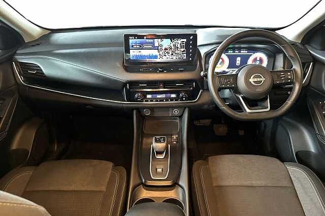 Nissan Qashqai 1.3 DiG-T MH 158 N-Connecta 5dr Xtronic
