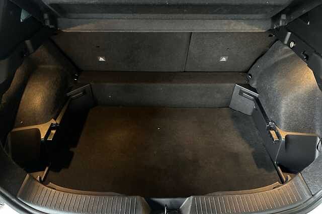 Nissan Qashqai 1.3 DiG-T MH 158 N-Connecta 5dr Xtronic