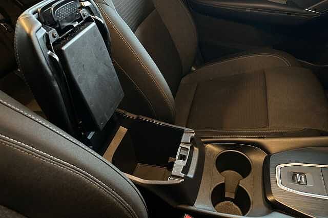 Nissan Qashqai 1.3 DiG-T MH 158 N-Connecta 5dr Xtronic