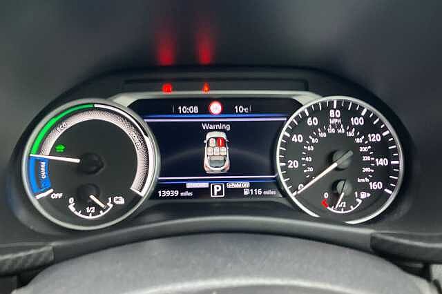 Nissan Juke 1.6 Hybrid Tekna 5dr Auto