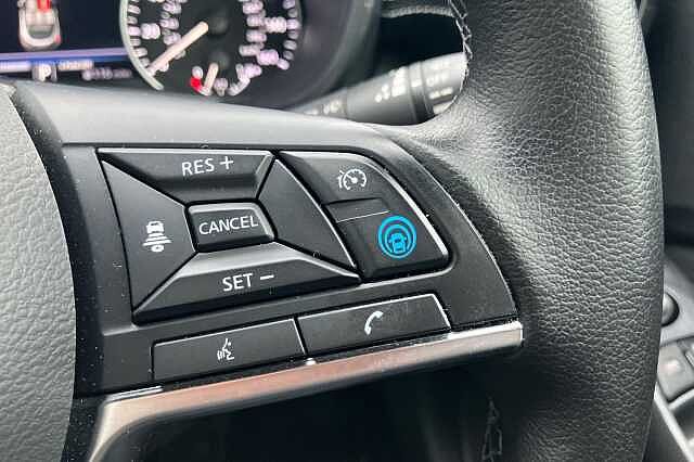 Nissan Juke 1.6 Hybrid Tekna 5dr Auto