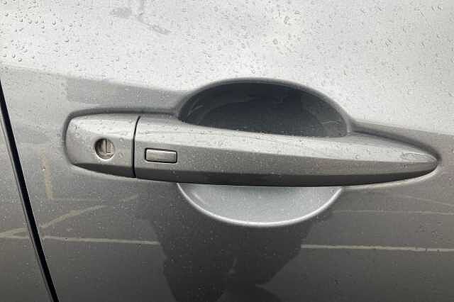 Nissan Juke 1.6 Hybrid Tekna 5dr Auto