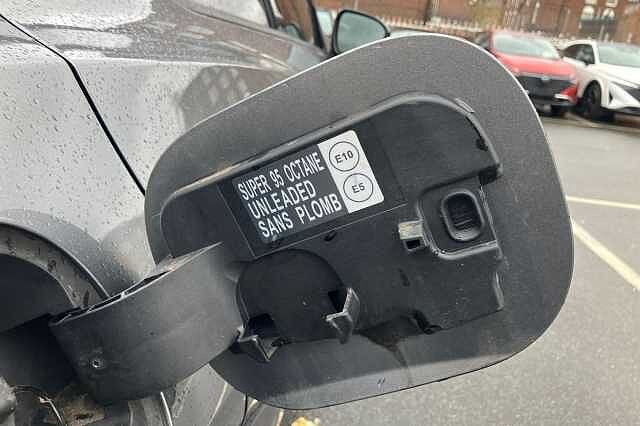 Nissan Juke 1.6 Hybrid Tekna 5dr Auto