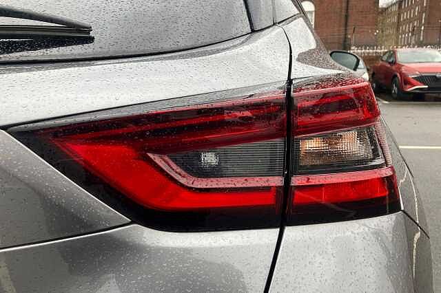 Nissan Juke 1.6 Hybrid Tekna 5dr Auto