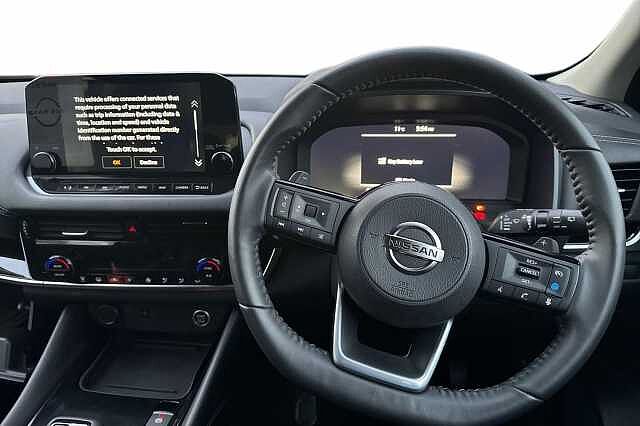 Nissan Qashqai 1.3 DiG-T MH 158 Premiere Edition 5dr Xtronic