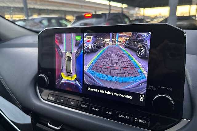 Nissan Qashqai 1.3 DiG-T MH 158 Premiere Edition 5dr Xtronic