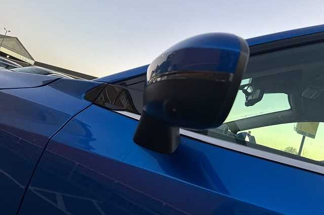 Nissan Qashqai 1.3 DiG-T MH 158 Premiere Edition 5dr Xtronic