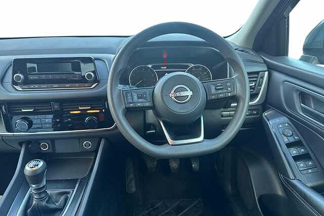 Nissan Qashqai 1.3 DiG-T MH Visia 5dr