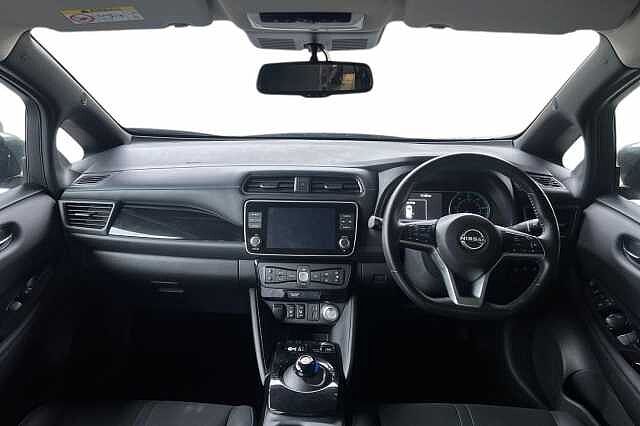 Nissan LEAF 110kW N-Connecta 39kWh 5dr Auto