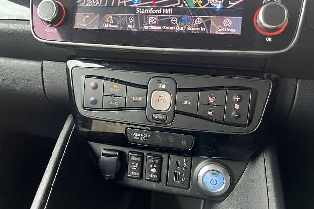Nissan LEAF 110kW N-Connecta 39kWh 5dr Auto