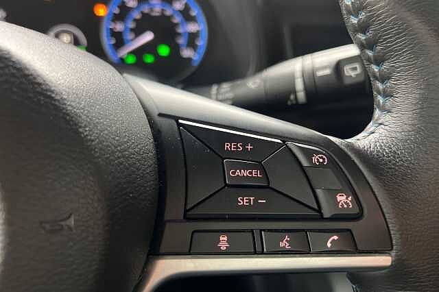 Nissan LEAF 110kW N-Connecta 39kWh 5dr Auto