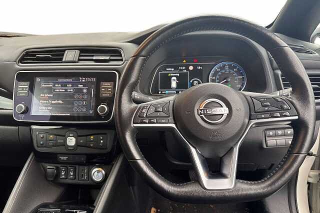 Nissan LEAF 110kW N-Connecta 39kWh 5dr Auto