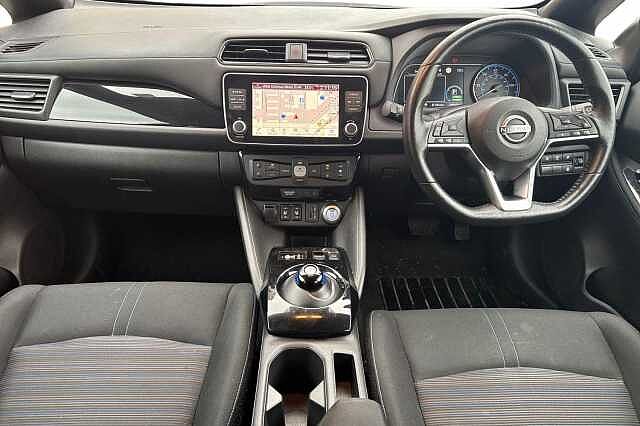 Nissan LEAF 110kW N-Connecta 39kWh 5dr Auto
